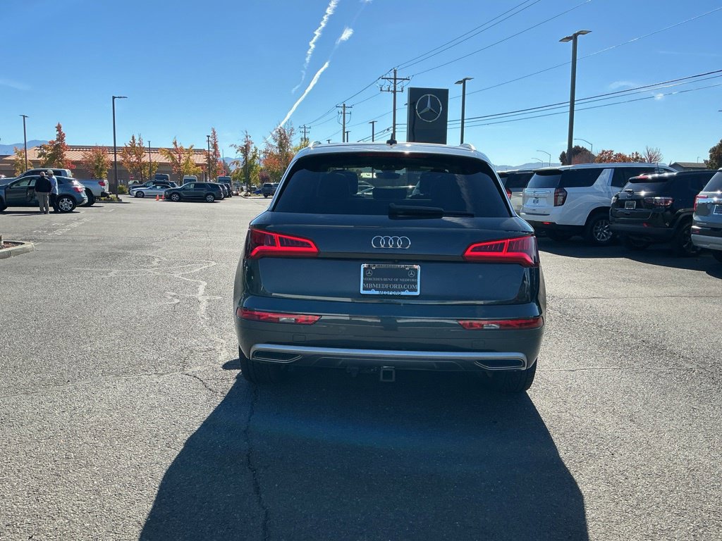 Used 2018 Audi Q5 Prestige AWD/4WD image 5
