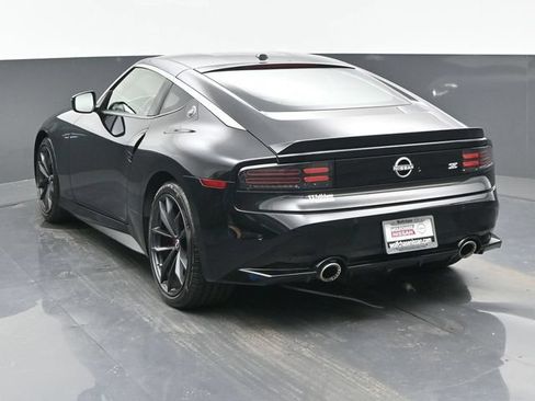Used 2024 Nissan Z Performance w/ Floor Mat Package RWD image 4