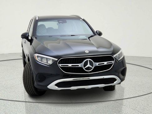 New 2026 Mercedes-Benz GLC 300 image 3