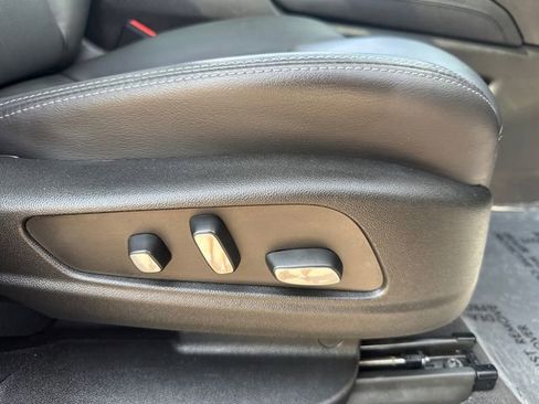 Used 2023 Cadillac XT5 Sportv image 16