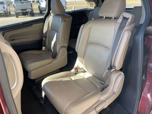 Used 2018 Honda Odyssey Elite image 30