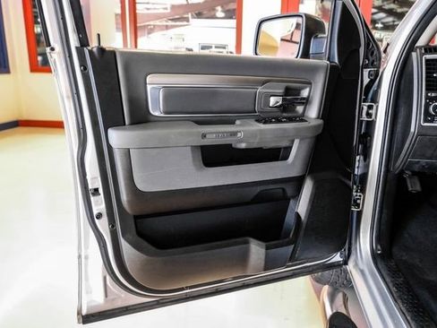 Used 2019 RAM 1500 Lone Star image 35