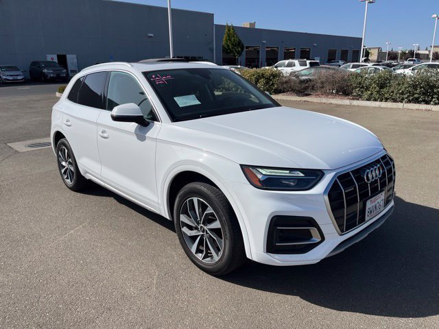 Used 2021 Audi Q5 2.0T Premium w/ Convenience Package AWD/4WD image 1