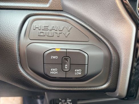 Used 2025 RAM 2500 Big Horn image 24