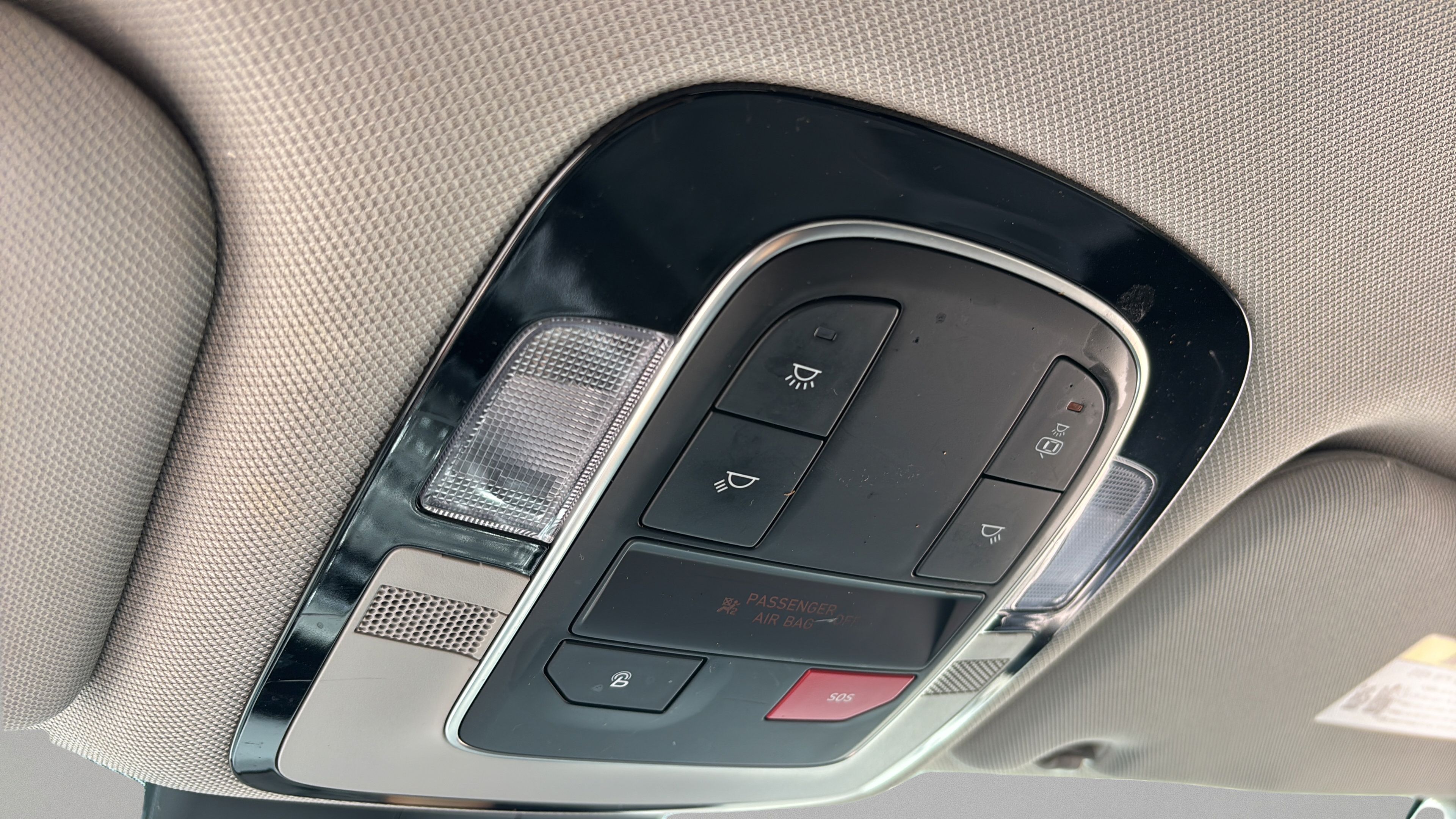 Used 2023 Hyundai Santa Fe SEL FWD image 34