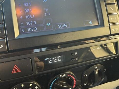 Used 2013 Toyota Tacoma 4x4 Access Cab V6 image 25