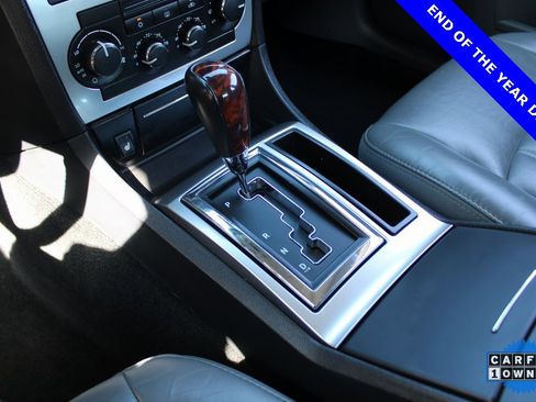 Used 2005 Chrysler 300 C w/ Navigation & Sound Group II image 16