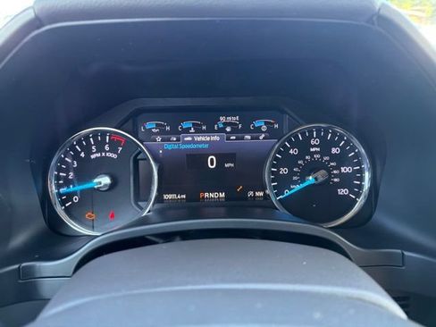 Used 2020 Ford Expedition Max XLT w/ Equipment Group 202A AWD/4WD image 16