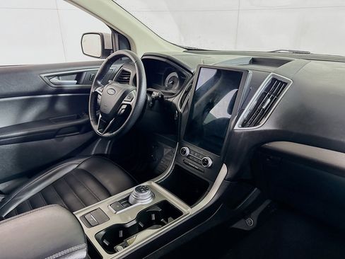 Used 2024 Ford Edge SEL image 28