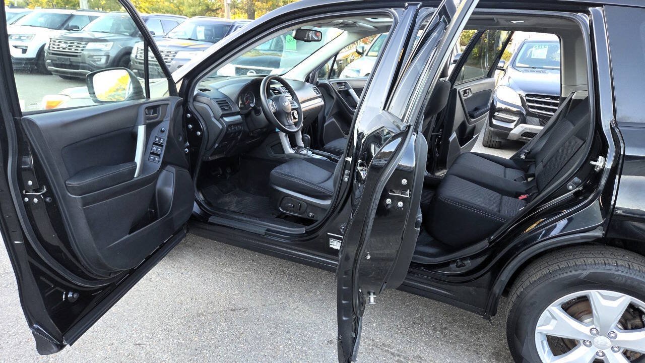 Used 2014 Subaru Forester 2.5i Premium w/ All-Weather Package AWD/4WD image 22