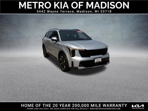 Used 2025 Kia Sorento SX Prestige AWD/4WD image 8