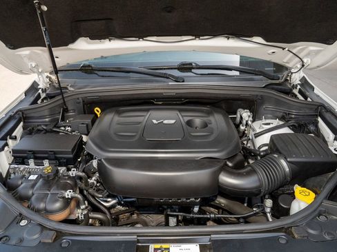 Used 2018 Jeep Grand Cherokee Limited image 22