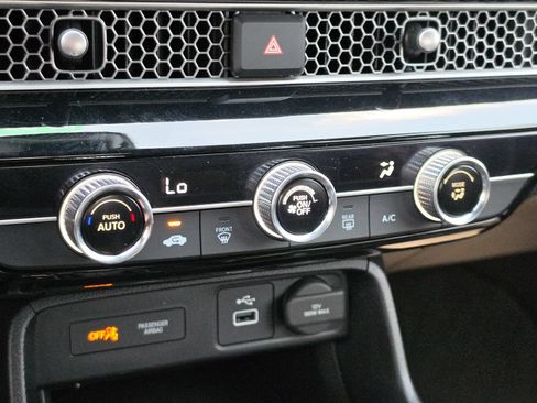 Used 2024 Honda Civic Sport image 24