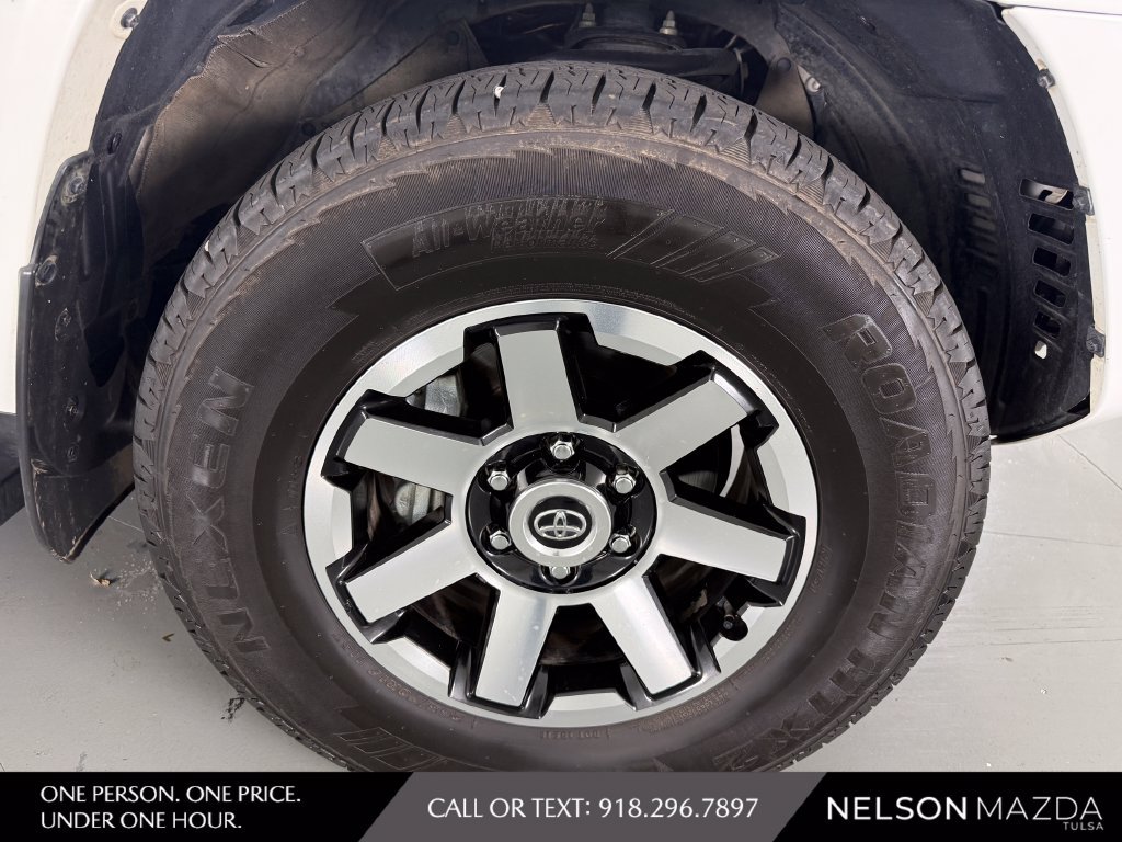 Used 2023 Toyota 4Runner TRD Off-Road Premium AWD/4WD image 14