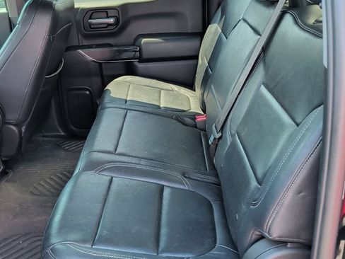 Used 2022 Chevrolet Silverado 1500 Custom Trail Boss w/ Midnight Edition AWD/4WD image 9