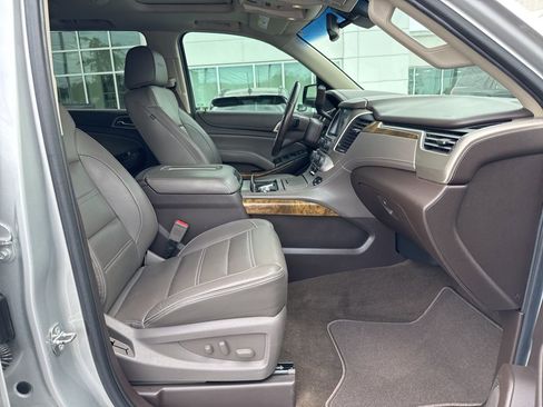 Used 2017 GMC Yukon Denali w/ Open Road Package image 19