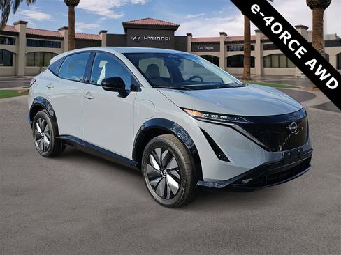 Used 2024 Nissan Ariya AWD image 2
