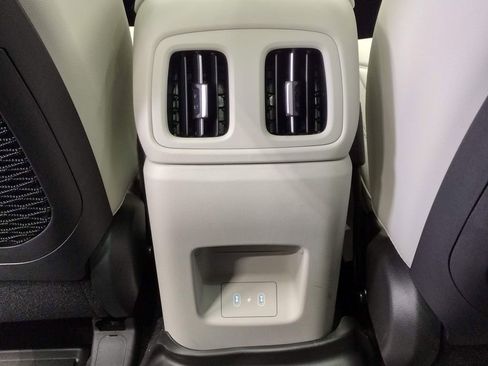 New 2026 Hyundai Tucson Limited image 40