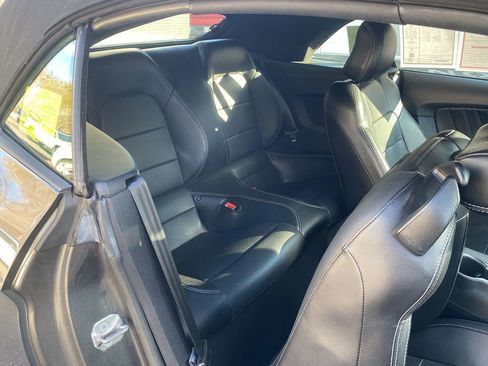 Used 2020 Ford Mustang GT Premium image 26