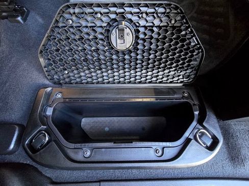 Certified 2025 RAM 1500 Laramie w/ Sport Appearance Package AWD/4WD image 24