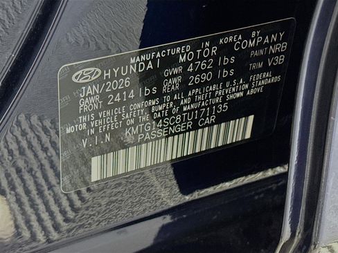 New 2026 Genesis G70 2.5T RWD image 32