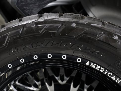 Used 2024 Ford F450 Platinum w/ FX4 Off-Road Package image 51