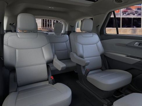 New 2026 Ford Explorer Active w/ Active Comfort Package AWD/4WD image 11