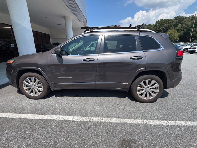 Used 2018 Jeep Cherokee Overland AWD/4WD image 8