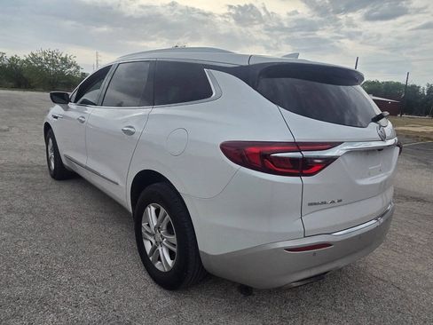 Used 2021 Buick Enclave Essence FWD image 5