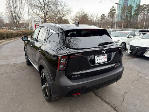 New 2026 Nissan Kicks SR w/ SR Premium Package image 5