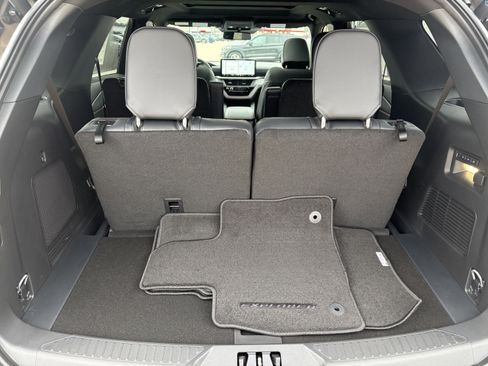 New 2026 Ford Explorer ST image 21