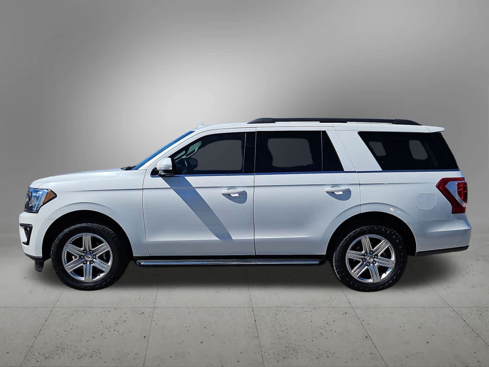 Used 2021 Ford Expedition XLT AWD/4WD image 3