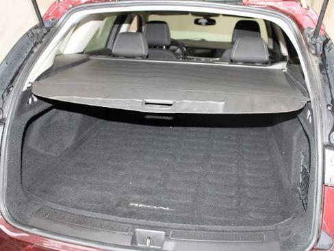 Used 2018 Buick Regal Preferred w/ Sights and Sounds Package AWD/4WD image 31