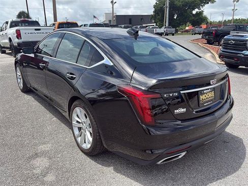 Used 2025 Cadillac CT5 Premium Luxury RWD image 6