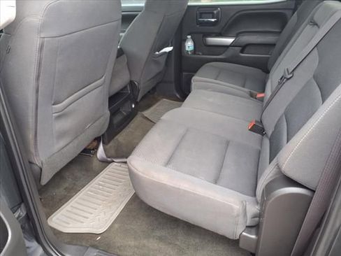 Used 2018 Chevrolet Silverado 1500 W/T image 13