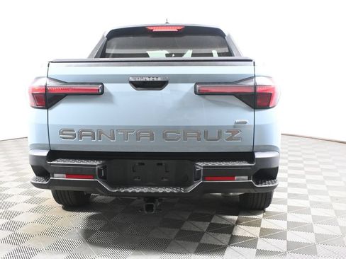 Used 2023 Hyundai Santa Cruz SE w/ Cargo Package AWD/4WD image 6