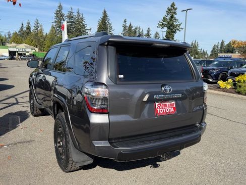 Used 2016 Toyota 4Runner TRD Pro AWD/4WD image 9