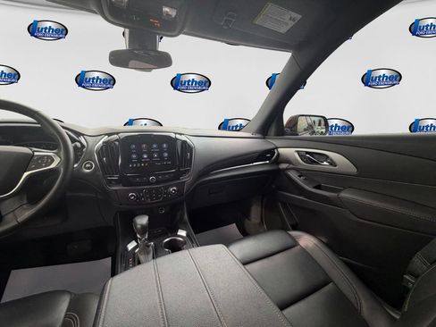 Used 2023 Chevrolet Traverse LT w/ Midnight/Sport Edition AWD/4WD image 16