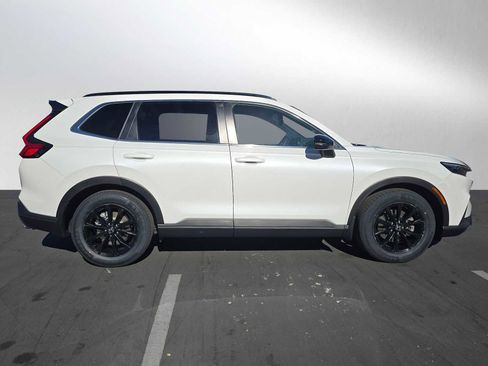 Used 2024 Honda CR-V Sport image 2