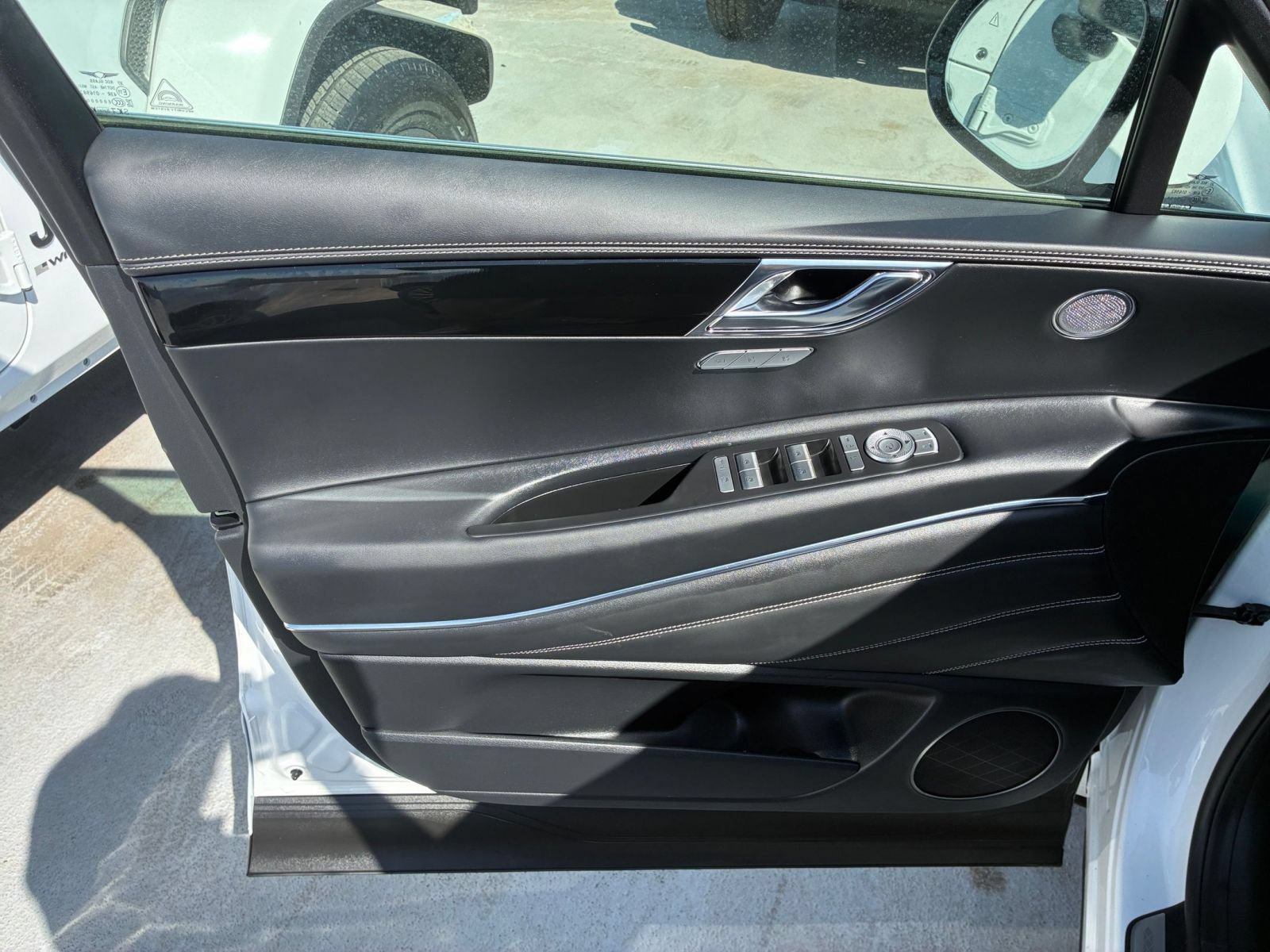 Used 2026 Genesis GV80 2.5T AWD/4WD image 18
