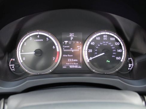 Used 2015 Lexus RC 350 image 39