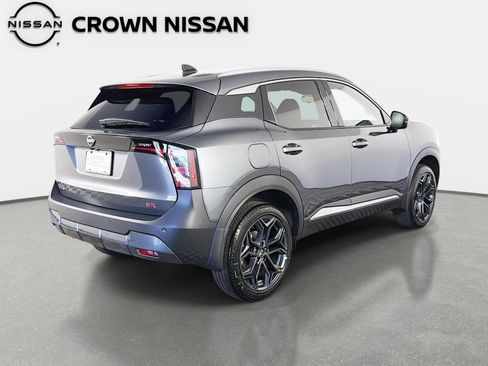 New 2026 Nissan Kicks SR FWD image 5