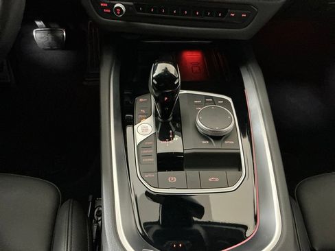 Certified 2024 BMW Z4 M40i w/ Premium Package RWD image 11