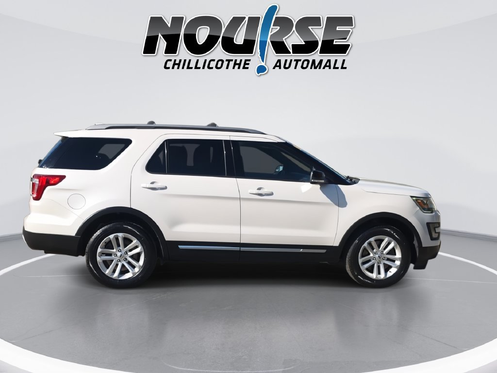Used 2017 Ford Explorer XLT w/ Class II Trailer Tow Package FWD image 9