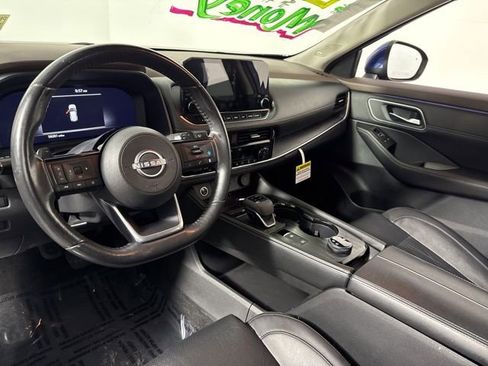 Used 2023 Nissan Rogue Platinum w/ Platinum Premium Package image 18