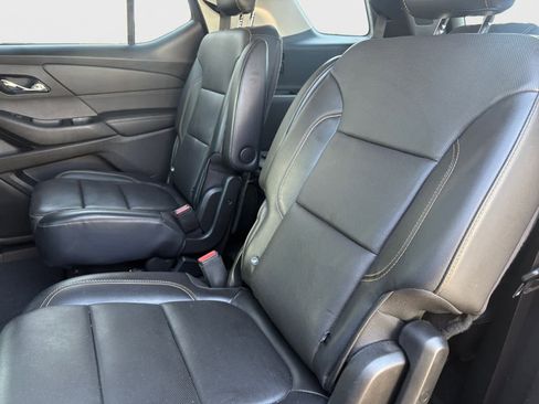 Used 2018 Chevrolet Traverse Premier w/ LPO, Floor Liner Package AWD/4WD image 16