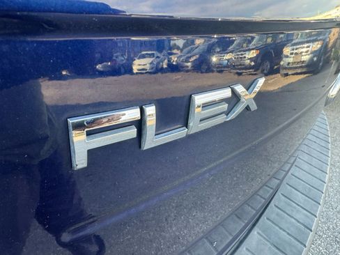 Used 2011 Ford Flex SEL w/ Rapid Spec Order Code image 31