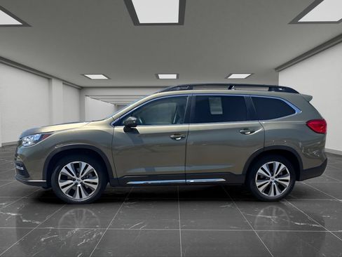 Certified 2022 Subaru Ascent Limited w/ Technology Package AWD/4WD image 9