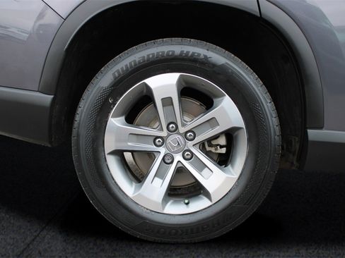 Used 2024 Chevrolet Silverado 1500 LT image 14