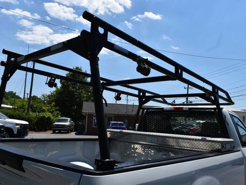 Used 2018 Ford F250 XL w/ Power Equipment Group RWD image 30